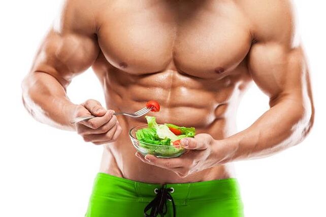 Bodybuilders lose weight by maintaining muscle mass with a low carb diet